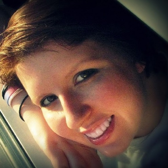 Meet your Posher, Jessa - Picture 1 of 1